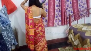 Beautiful Desi milf small tits sucks and standing pose fucked