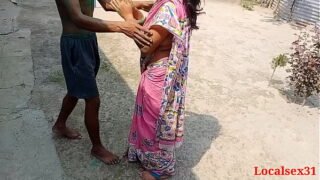 Indian Village Beautiful Bhabi Sex In A Holi