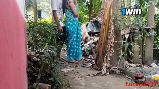 Nepali Girl Clining Garden husband come and Hard Fuck Pussy